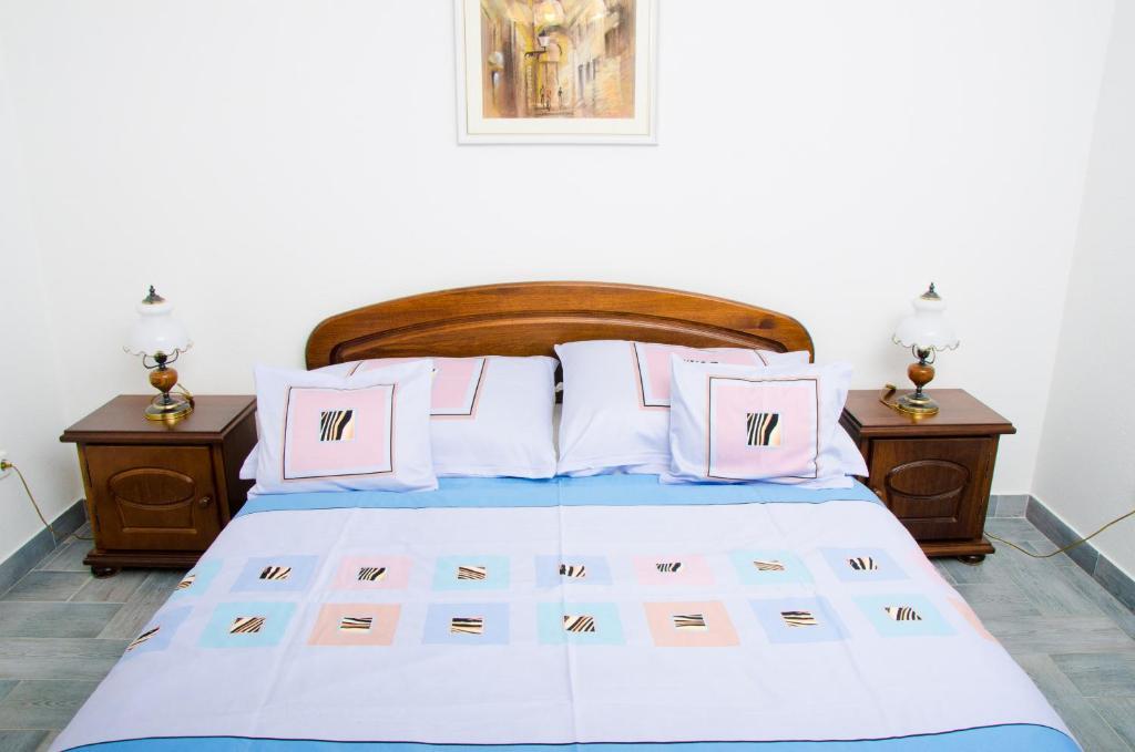 Samson Apartment ไฮจ์ดุสโซบอสโล ห้อง รูปภาพ